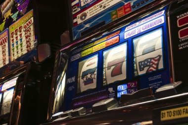 singapore pool bet slip interface showing multiple selections and total stake